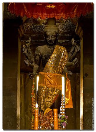 Buddha, Angkor Wat